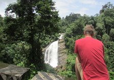 valara waterfalls in munnar